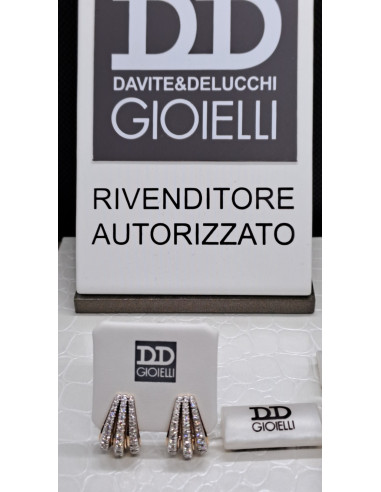 Orecchini in oro bianco e rosa 750 , e diamanti.