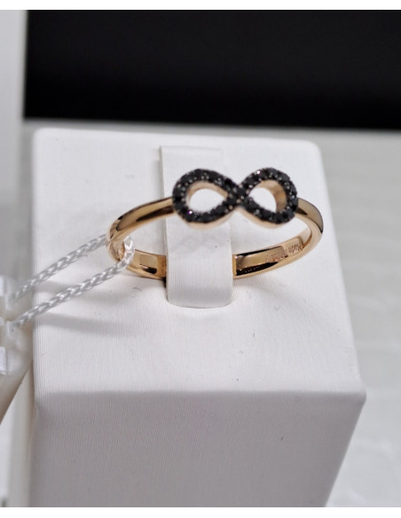 Anello donna oro rosa e diamanti neri