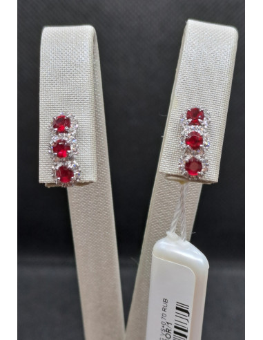 Orecchini in oro bianco 750 con diamanti rubini