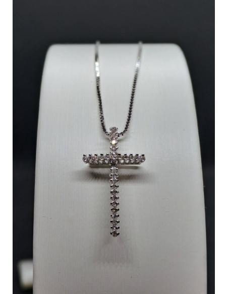 Caterina con croce donna in oro bianco e diamanti