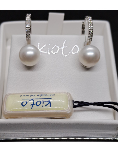 Orecchini oro bianco perla e diamanti