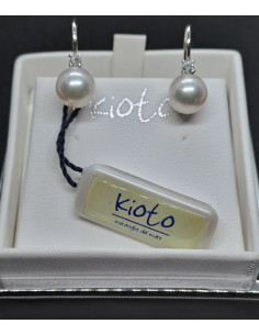 Orecchini in oro bianco 750 con perle e diamanti