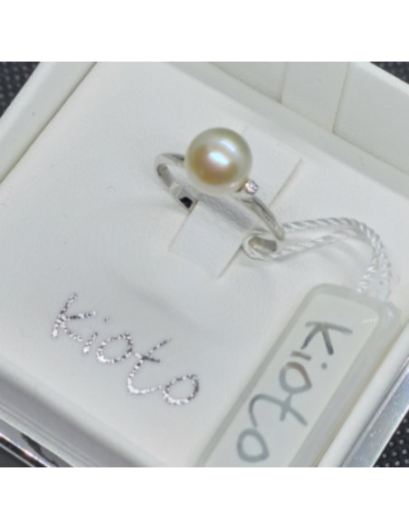 Anello donna oro bianco con perla e diamanti